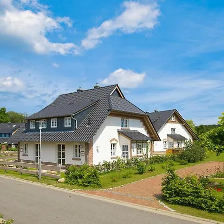 Gutshaus, * Sellin
